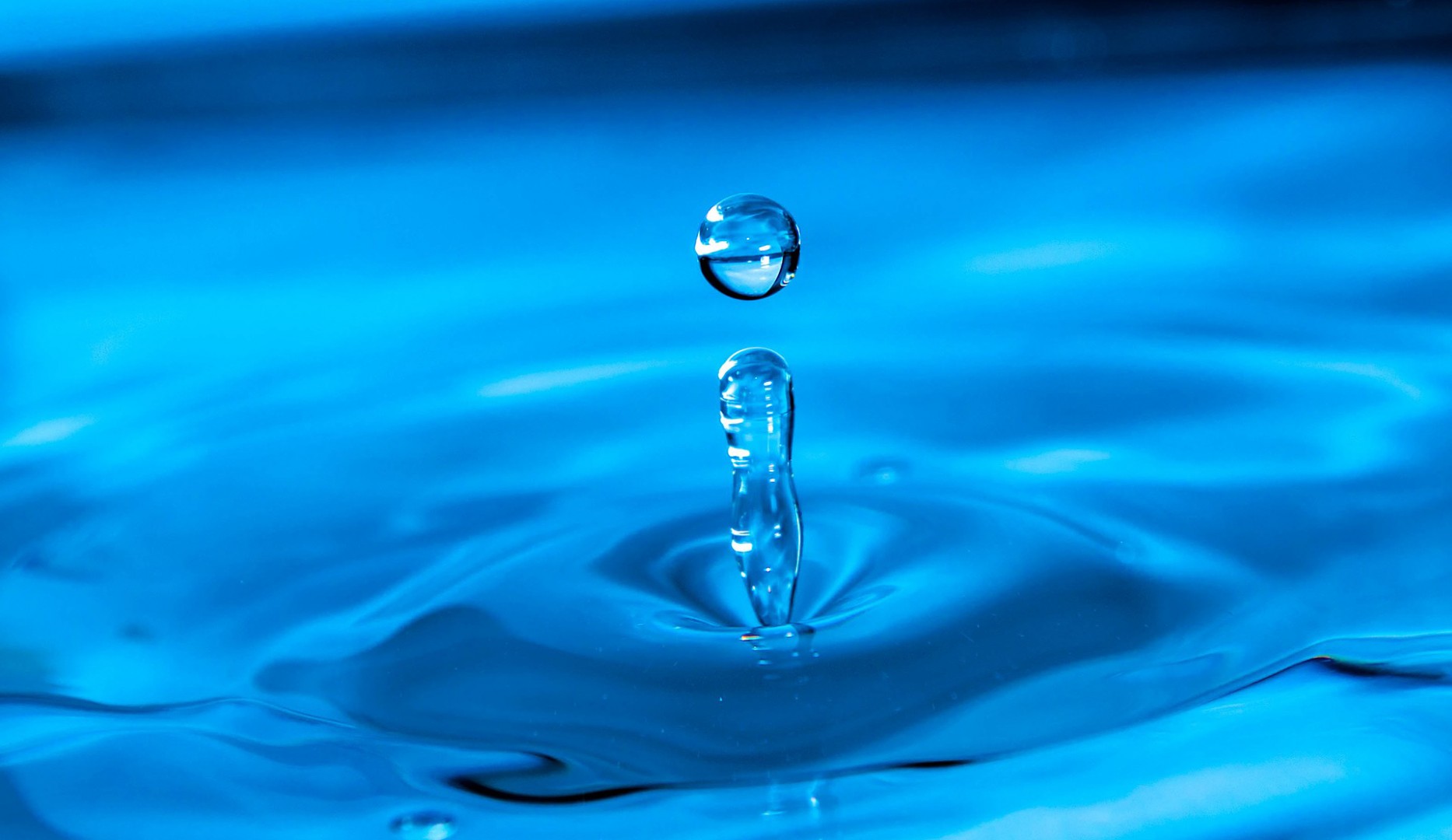 Four elements, a land: Umbria and water!