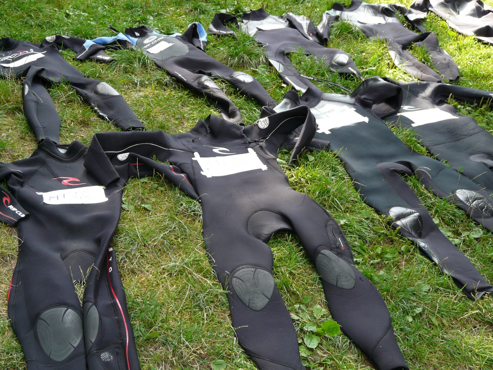 How to dress to go rafting?