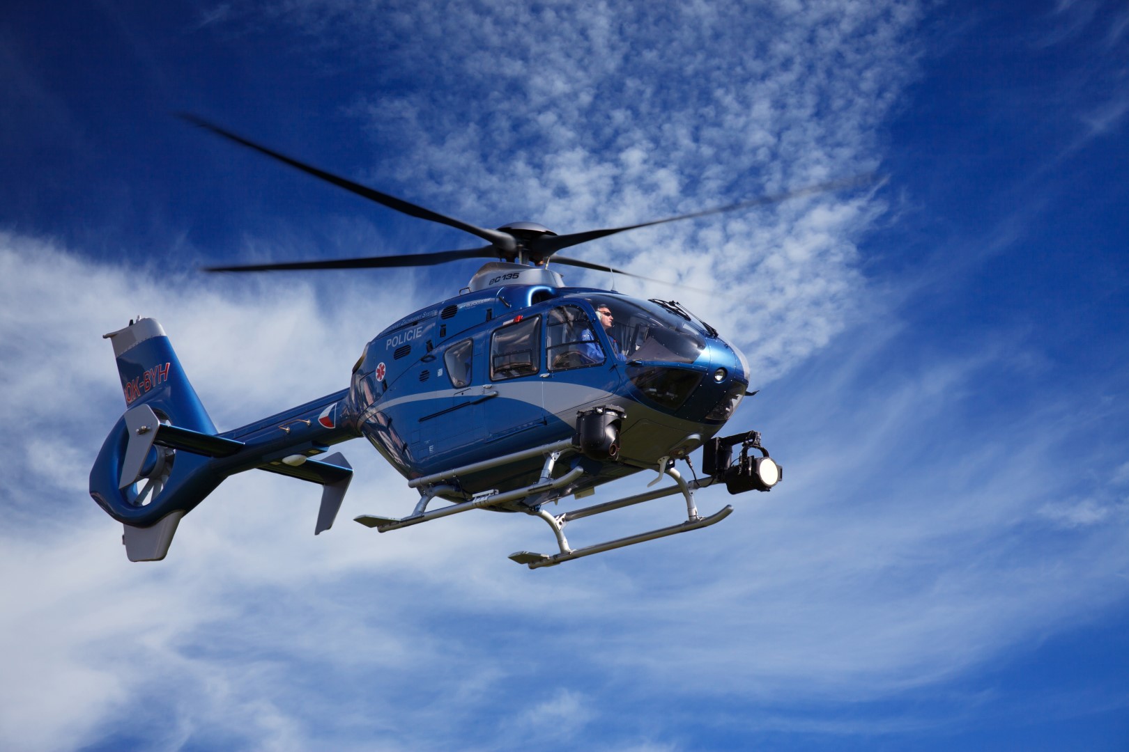 L'emozione di un volo turistico in elicottero