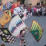 Rimani in contatto con noi!